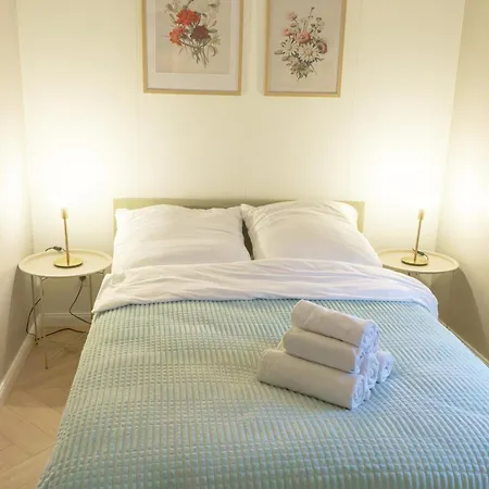 Na Debowej Apartment *