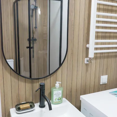 Na Debowej Apartment *