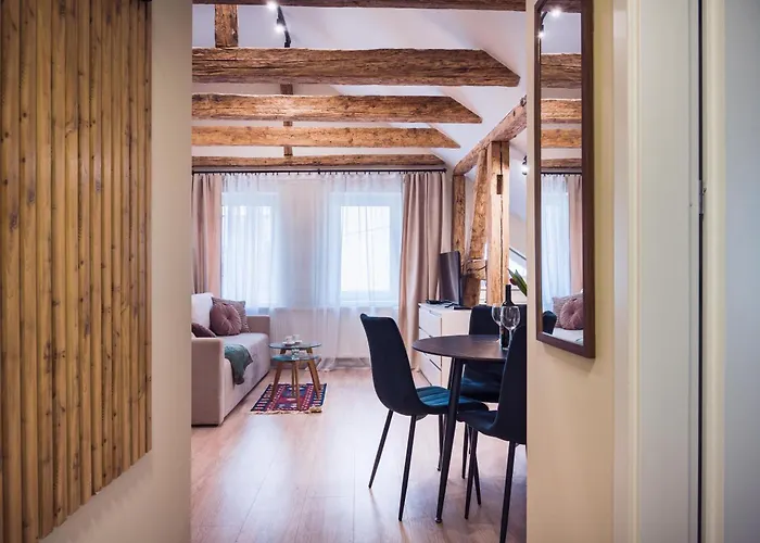 Na Debowej * 卡托维兹