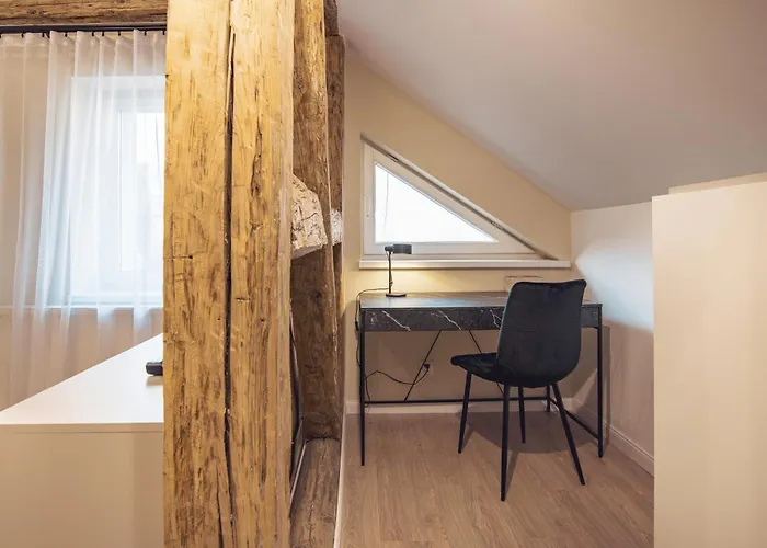 Apartament Dębowa *