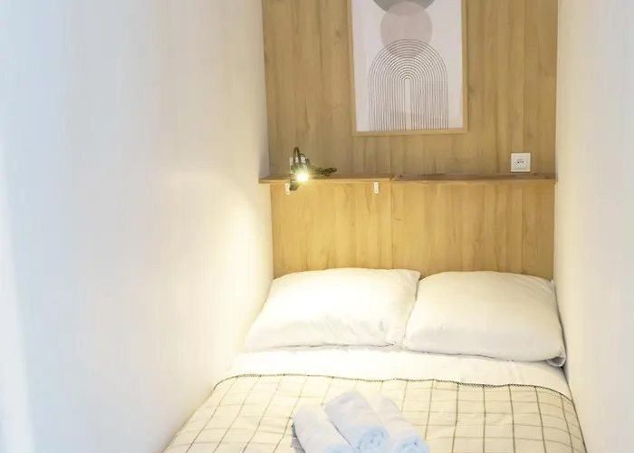 Na Debowej 卡托维兹